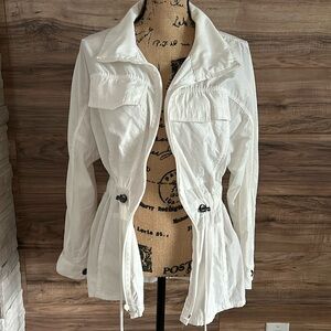 Cabi windbreaker jacket with synch waist tie